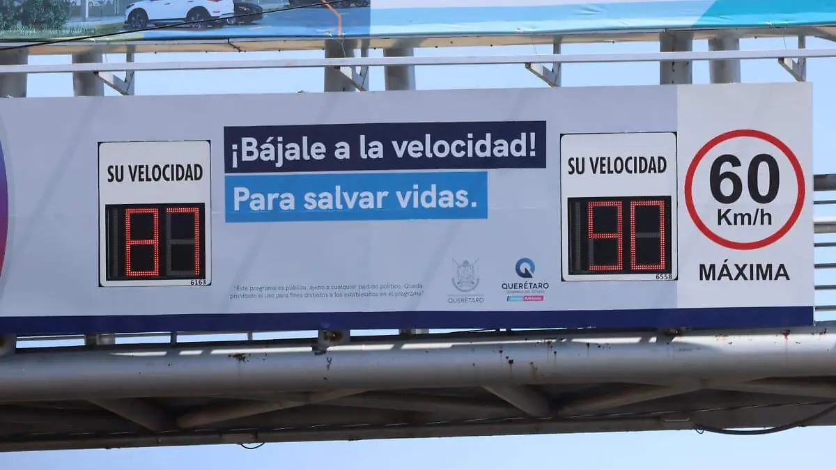 Alertan por fotomultas fraudulentas a través de mensajes | Meganoticias