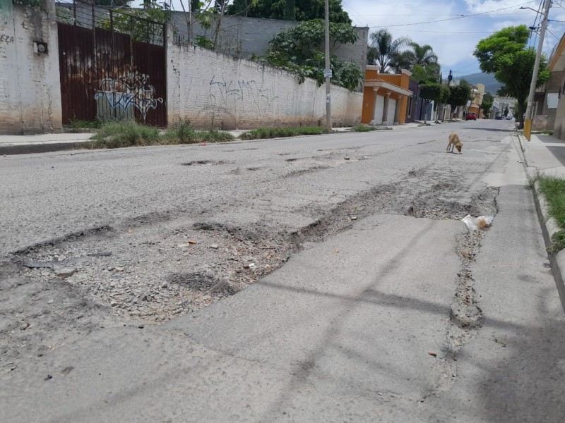 1 Norte y Las Palmas desecha por baches