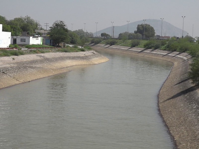 10 de mayo llega agua a los canales de riego