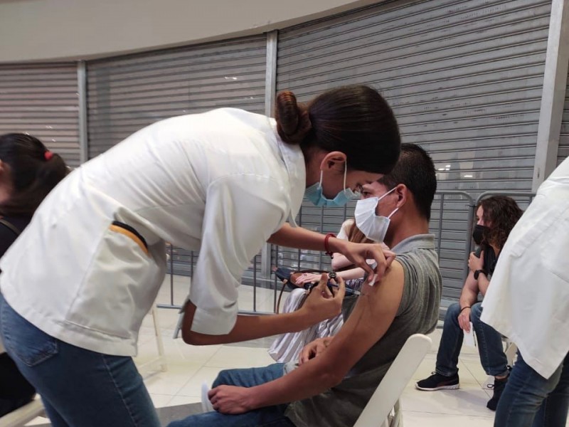 10 mil 320 jóvenes se han vacunado en Ahome