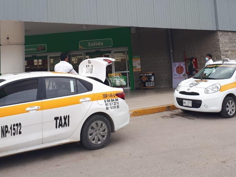 100 taxistas cierran operaciones, ciudadanía prefiere usar Didi y Uber