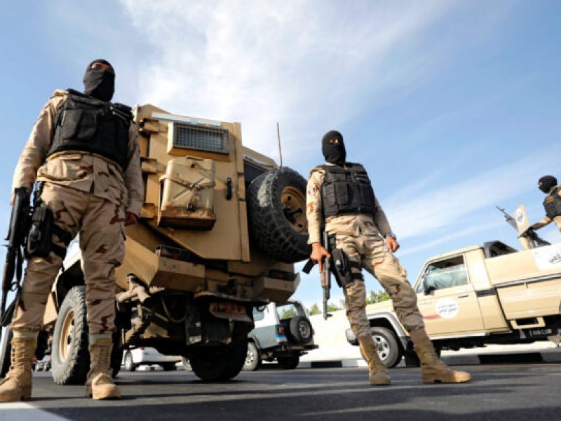 11 militares egipcios muertos en ataque al oeste del Sinái