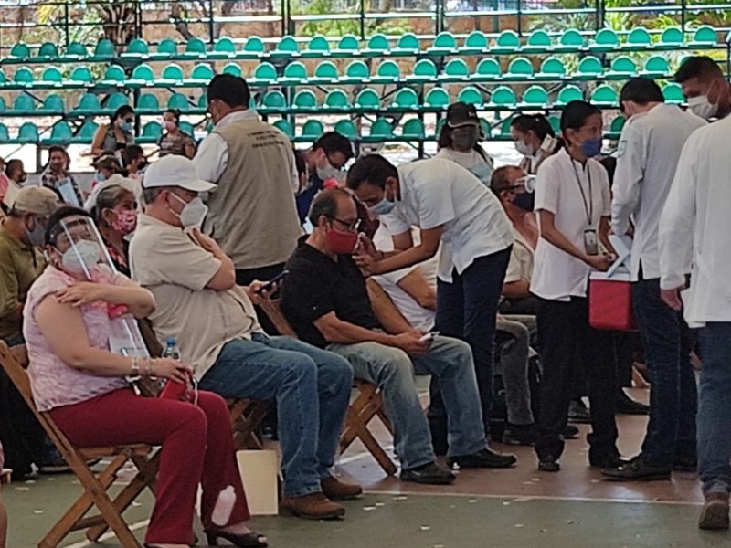 122 mil adultos mayores se han vacunado en Chiapas