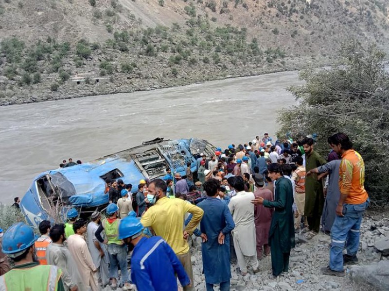 13 muertos y 36 heridos tras accidente en Pakistán