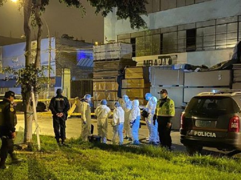13 personas mueren durante una redada en Lima, Perú