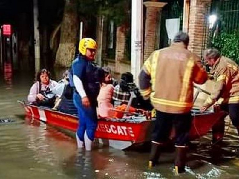 130 Turistas fueron evacuados en Tequisquiapan