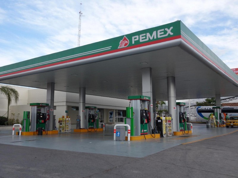 14.39 pesos el litro de gasolina en la capital queretana