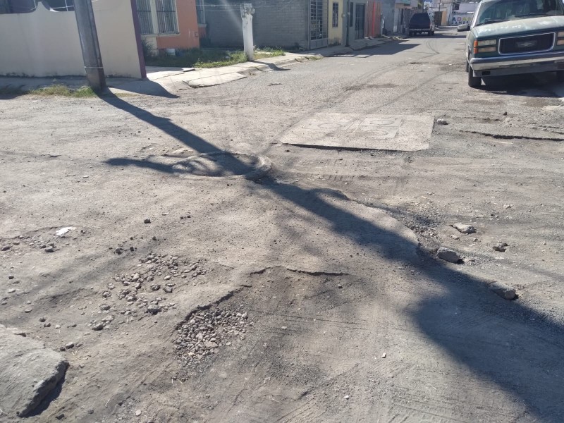 15 años en el abandono Avenida Los Arcos