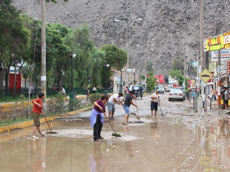 150 distritos de Perú  emergencia por lluvias