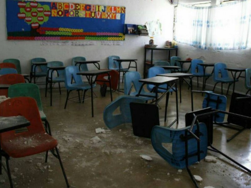 150 escuelas resultaron dañadas por sismo en Nayarit