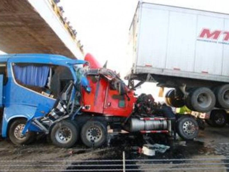 16 lesionados saldo tras choque en la Puebla-Orizaba