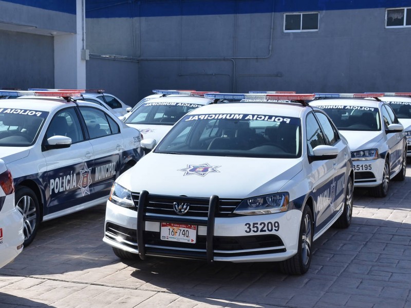 Le dan “una manita “a policías de Torreón