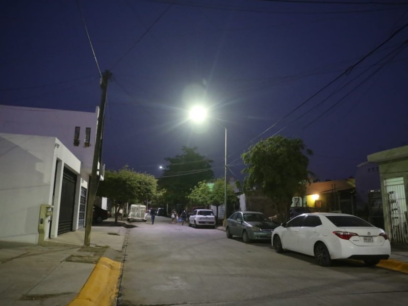 2 mil 596 luminarias se han remplazado en Mazatlán