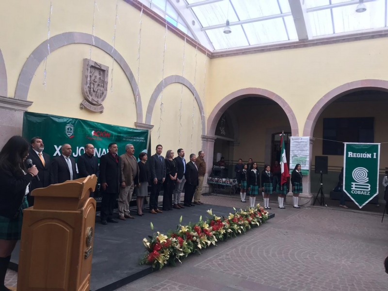 212 estudiantes participaron en la XIII Jornada Académica