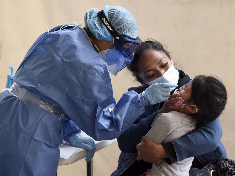 22 niños hospitalizados por Covid en Chihuahua; tres están graves
