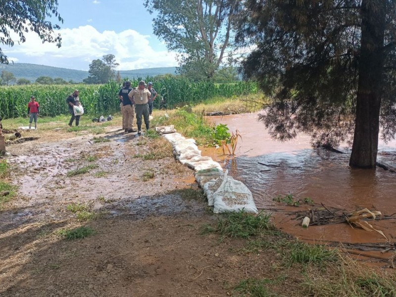 234 casas inundadas en Tototlán por desbordamiento de Río Zula