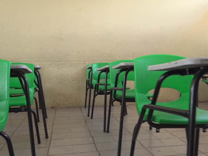 23.8% de los mexiquenses mayores de 15 años estan en rezago educativo