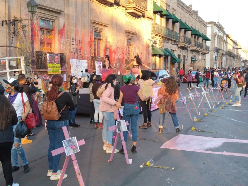 25N: Protestan en Morelia contra la violencia a las mujeres