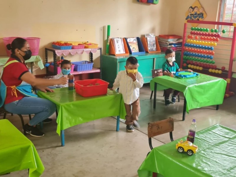 26,796 alumnos regresaron a las aulas en Guerrero