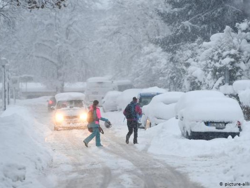 28 heridos tras tormenta invernal de Alemania