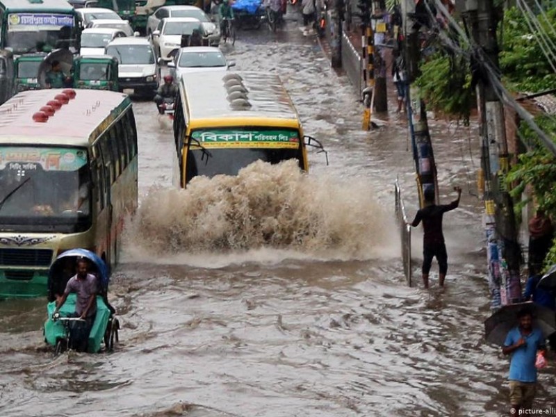 28 muertos por lluvias, inundaciones y aludes en India