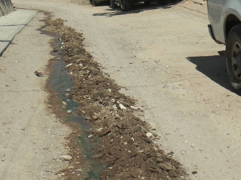 3 meses,continúa fuga de aguas negras en colonia:Guadalupe Victoria