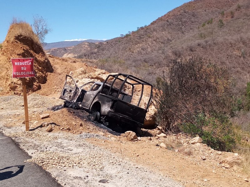 3 policías municipales de Coatlán mueren en emboscada