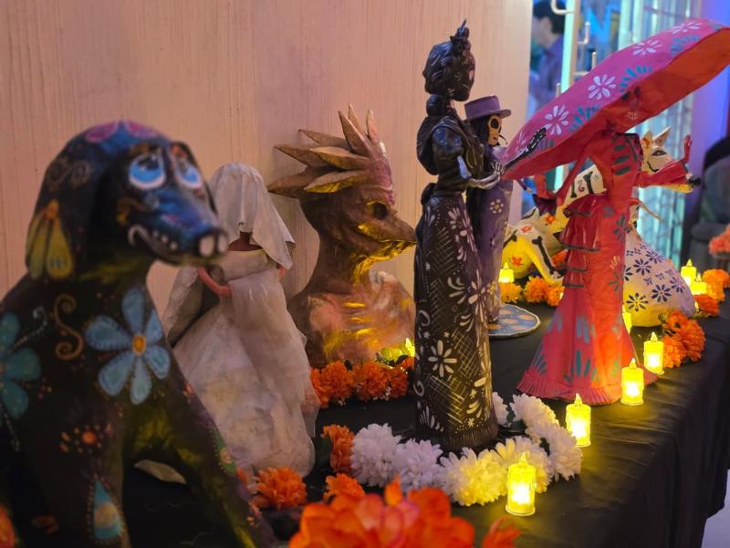 30 artistas reúnen su arte en expo 