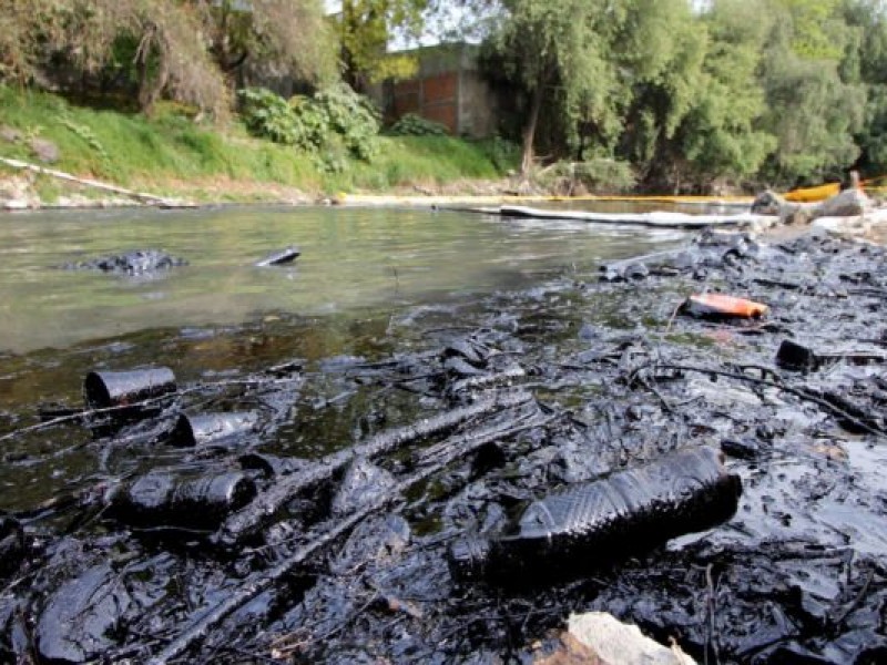 Recolectan 30 toneladas de plástico en barrancas poblanas