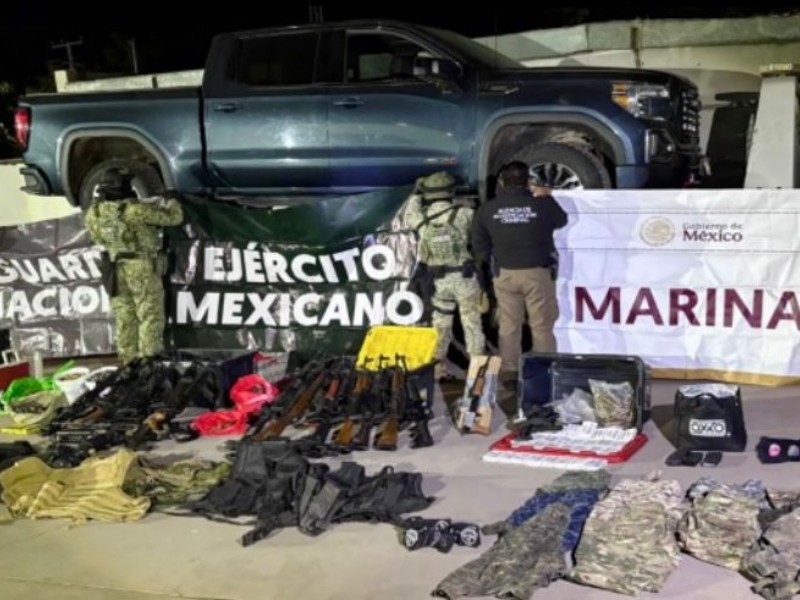 300 armas y 10 explosivos decomisados