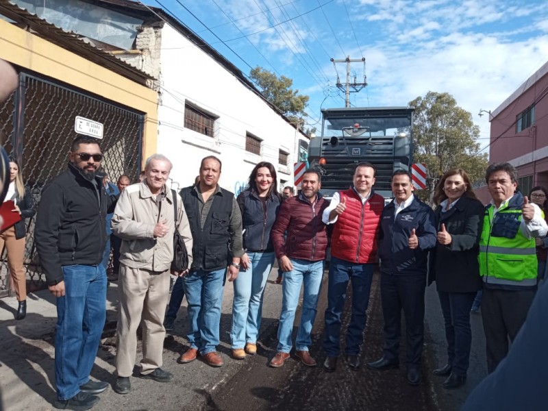 300 CUADRAS PAVIMENTADAS EN LA CIUDAD