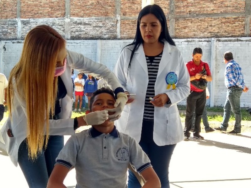 300 mil acciones para semana de salud bucal