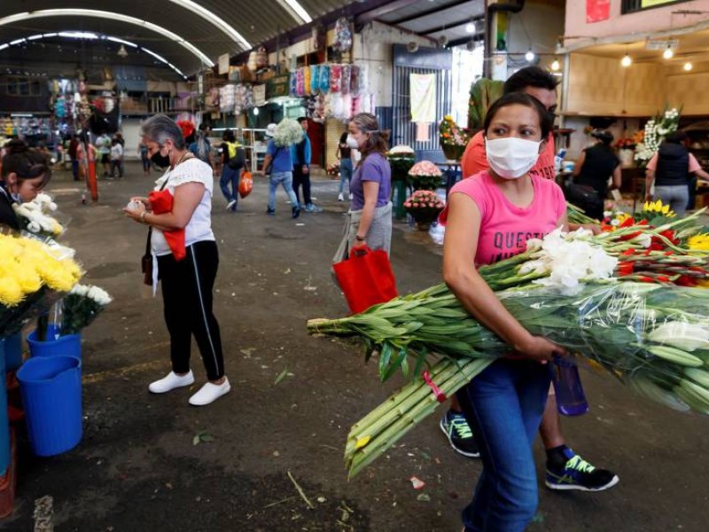 317,635 personas se han contagiado de Covid-19 en México