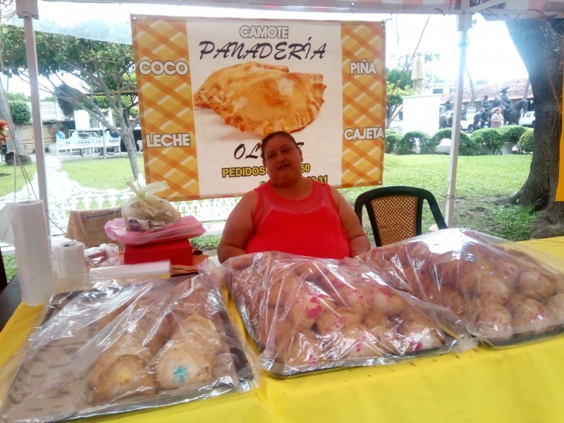 35 años dedicándose a la venta de empanadas