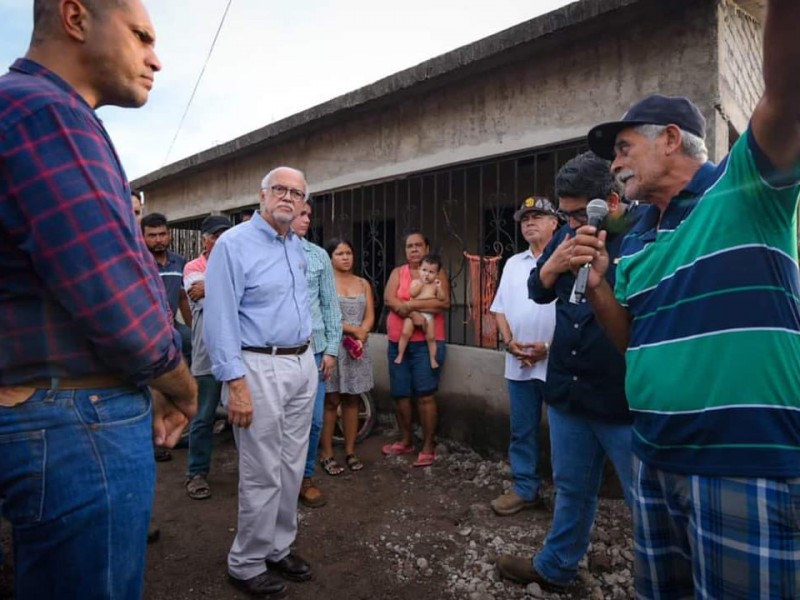 4 comunidades fueron inundadas por lluvias en Acaponeta