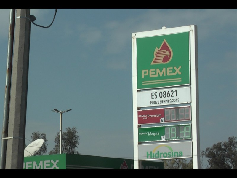 40% del precio de la gasolina son impuestos