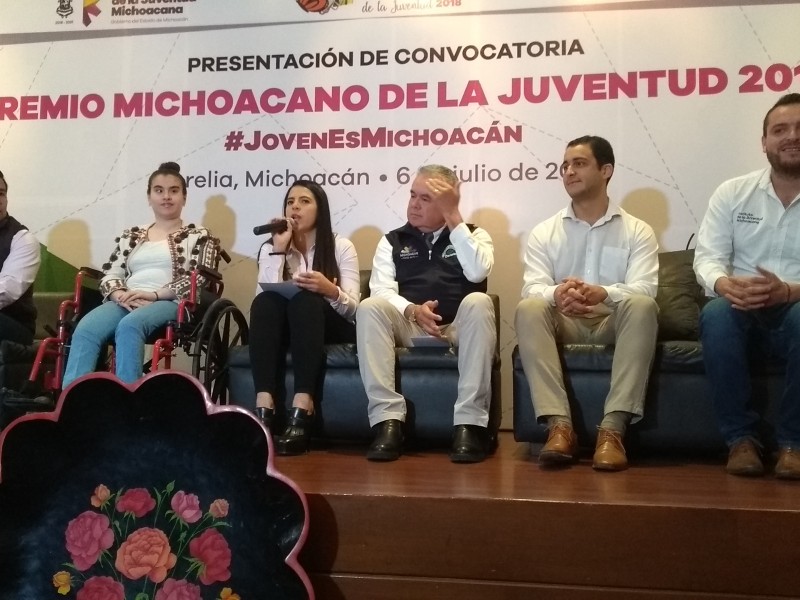 $40 mil al premio Michoacano de la juventud