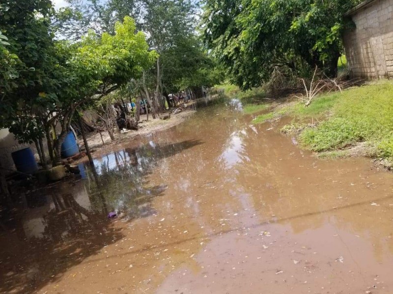 40 viviendas inundadas en Santiago por remanentes de Huracán Nora