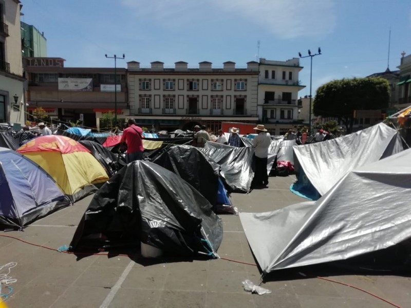 400 pueblos sin plazo para retirarse