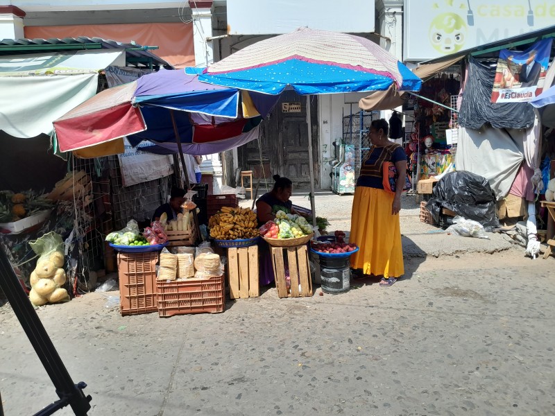 400 vendedores ambulantes serán reubicados en Tehuantepec
