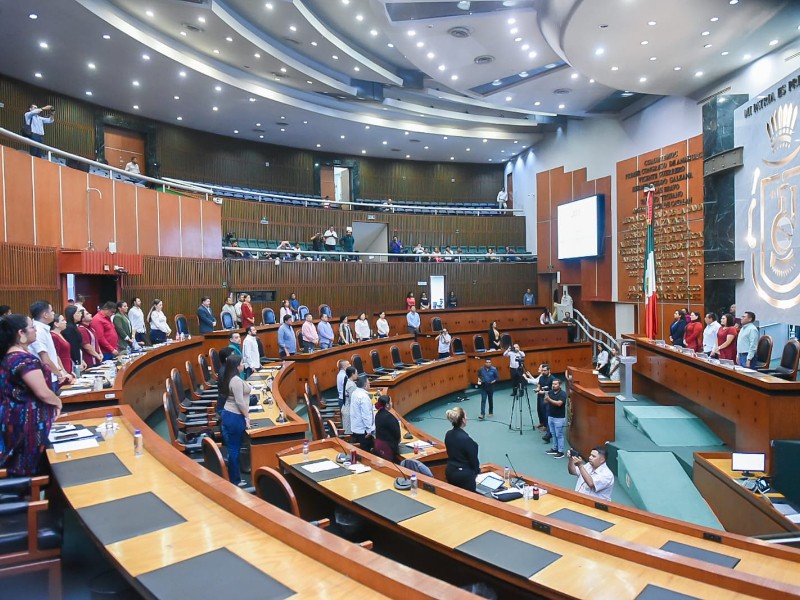 46 cabildos validan reforma para prohibir matrimonios infantiles en Guerrero