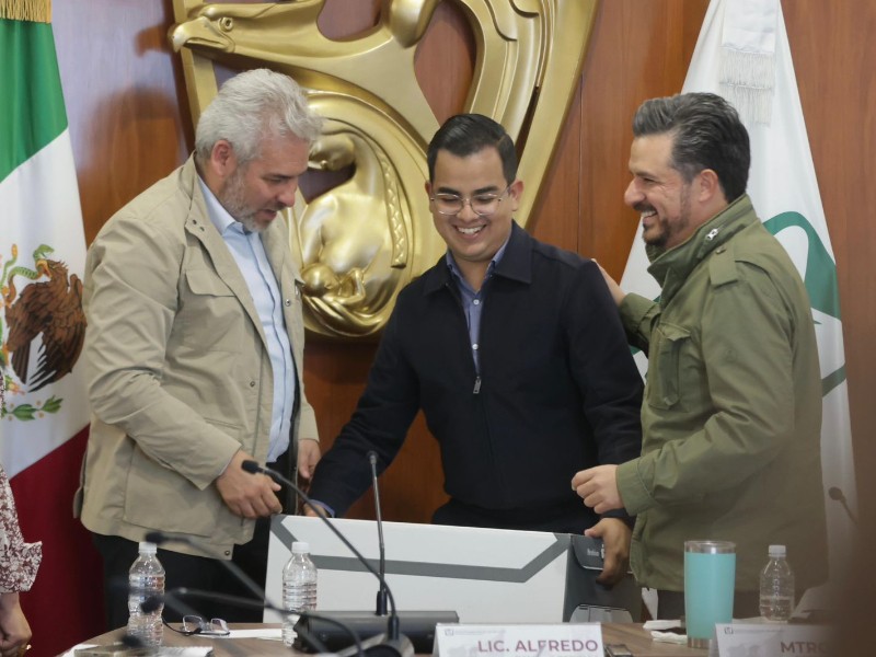49 mil firmas entregadas al IMSS para iniciar hospital en Villas
