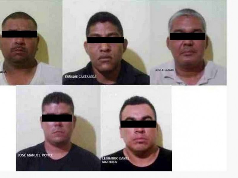 50 años de cárcel para 5 ex policías de Tlajomulco