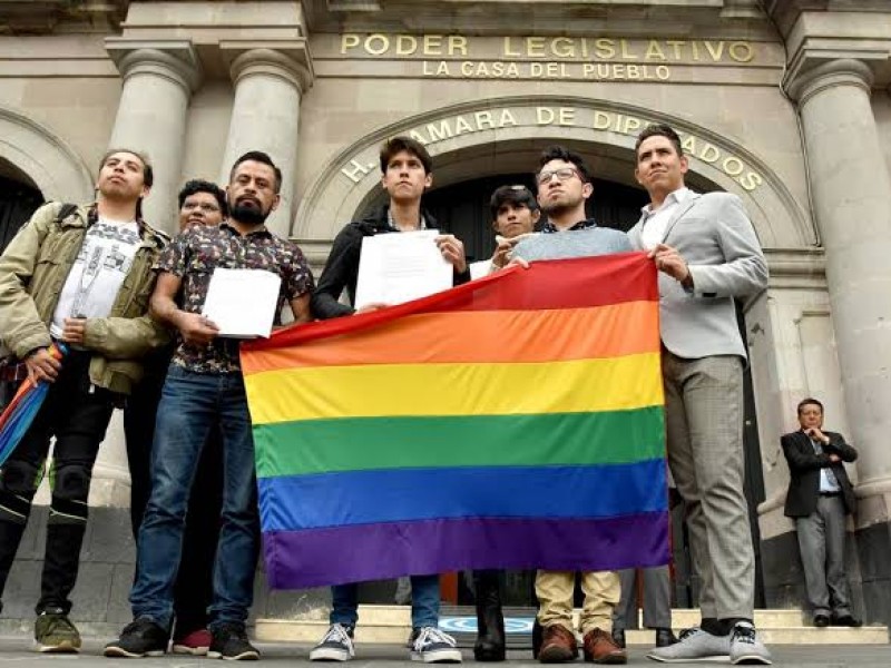 50% de la población se considera discriminada