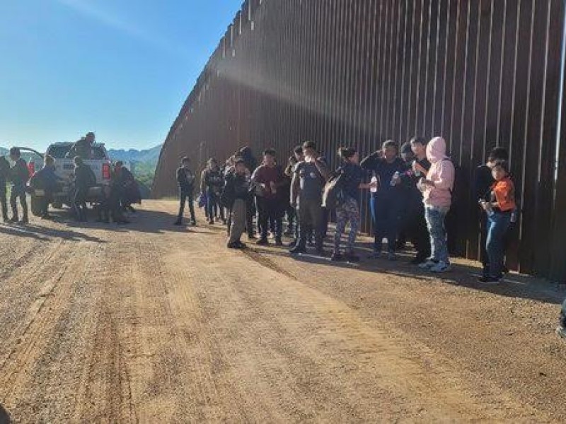 50 menores indocumentados asegurados en Sasabe, Arizona