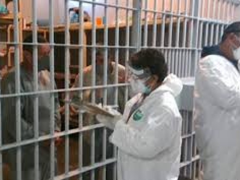 50 presos continúan en separación por padecer COVID-19