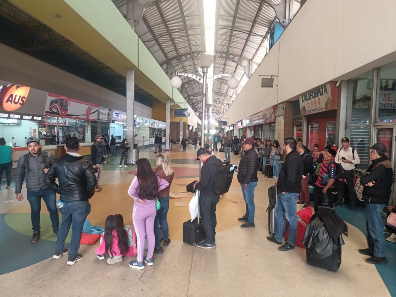 500 pasajeros varados deja el Culiacanazo en central de autobuses