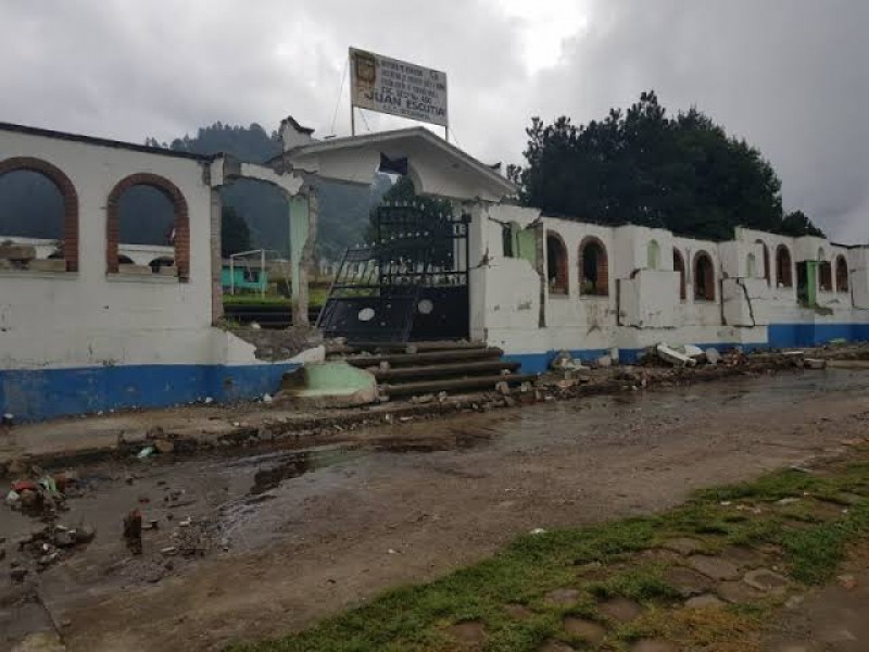 57 escuelas mexiquenses aún registran daños por sismos