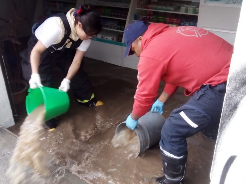 60 casas afectadas ´por lluvias en Toluca