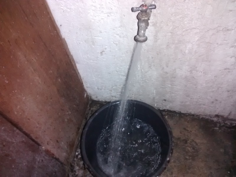 60% del agua potable es desperdiciada en hogares